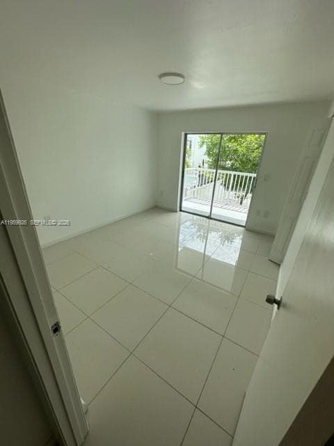 3527 NE 168th St # 202, North Miami Beach FL 33160 — 9