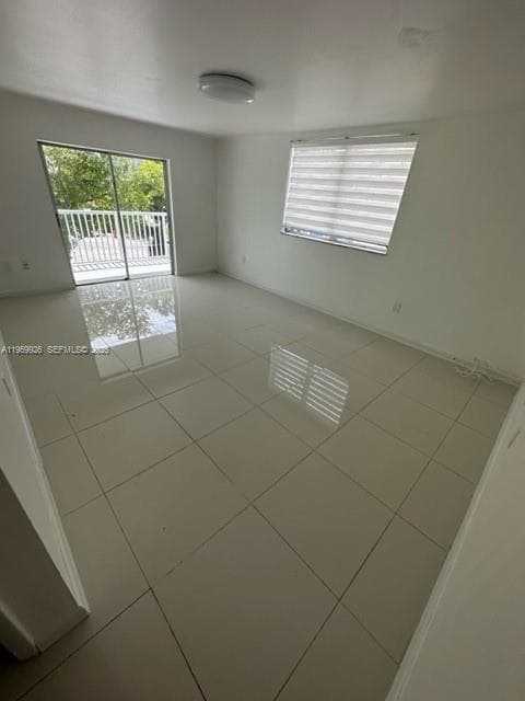 3527 NE 168th St # 202, North Miami Beach FL 33160 — 4