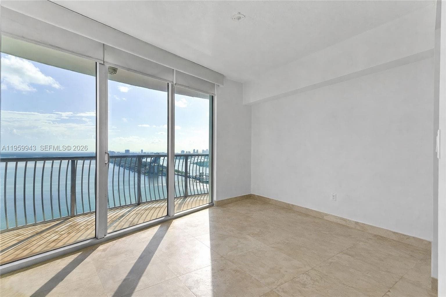 1750 N Bayshore Dr # 3301, Miami FL 33132 — 6