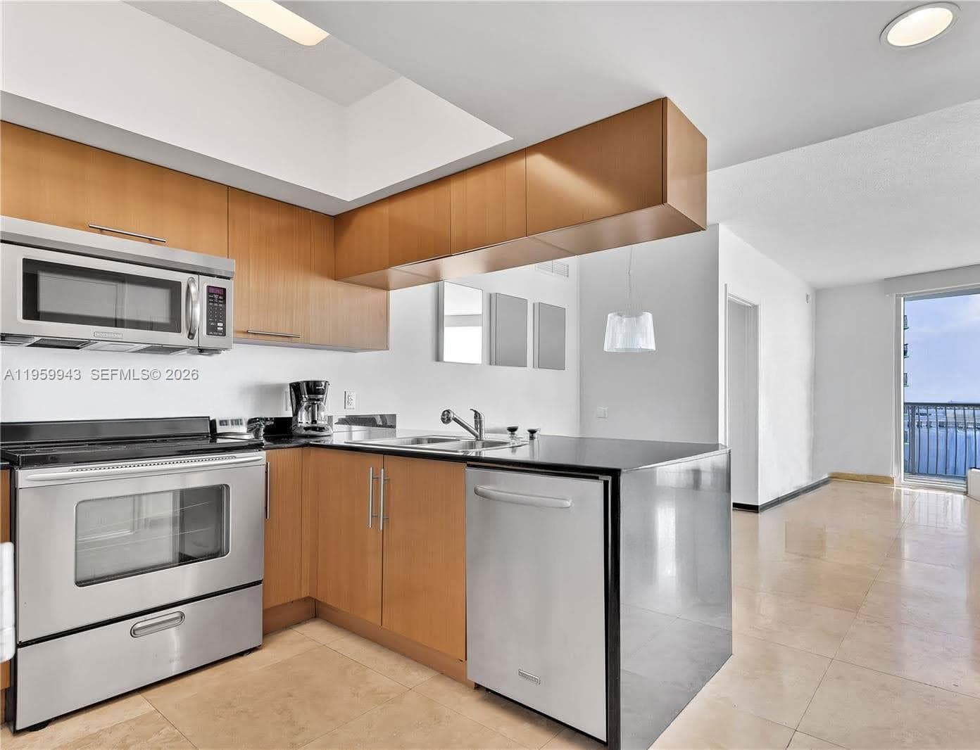 1750 N Bayshore Dr # 3301, Miami FL 33132 — 7