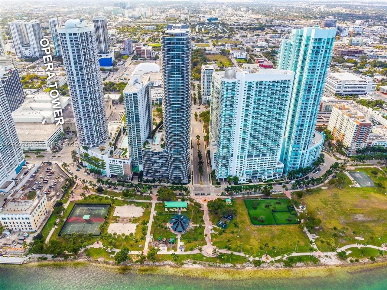 1750 N Bayshore Dr # 3301, Miami FL 33132 — 3