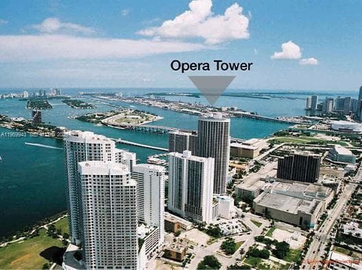 1750 N Bayshore Dr # 3301, Miami FL 33132 — 15