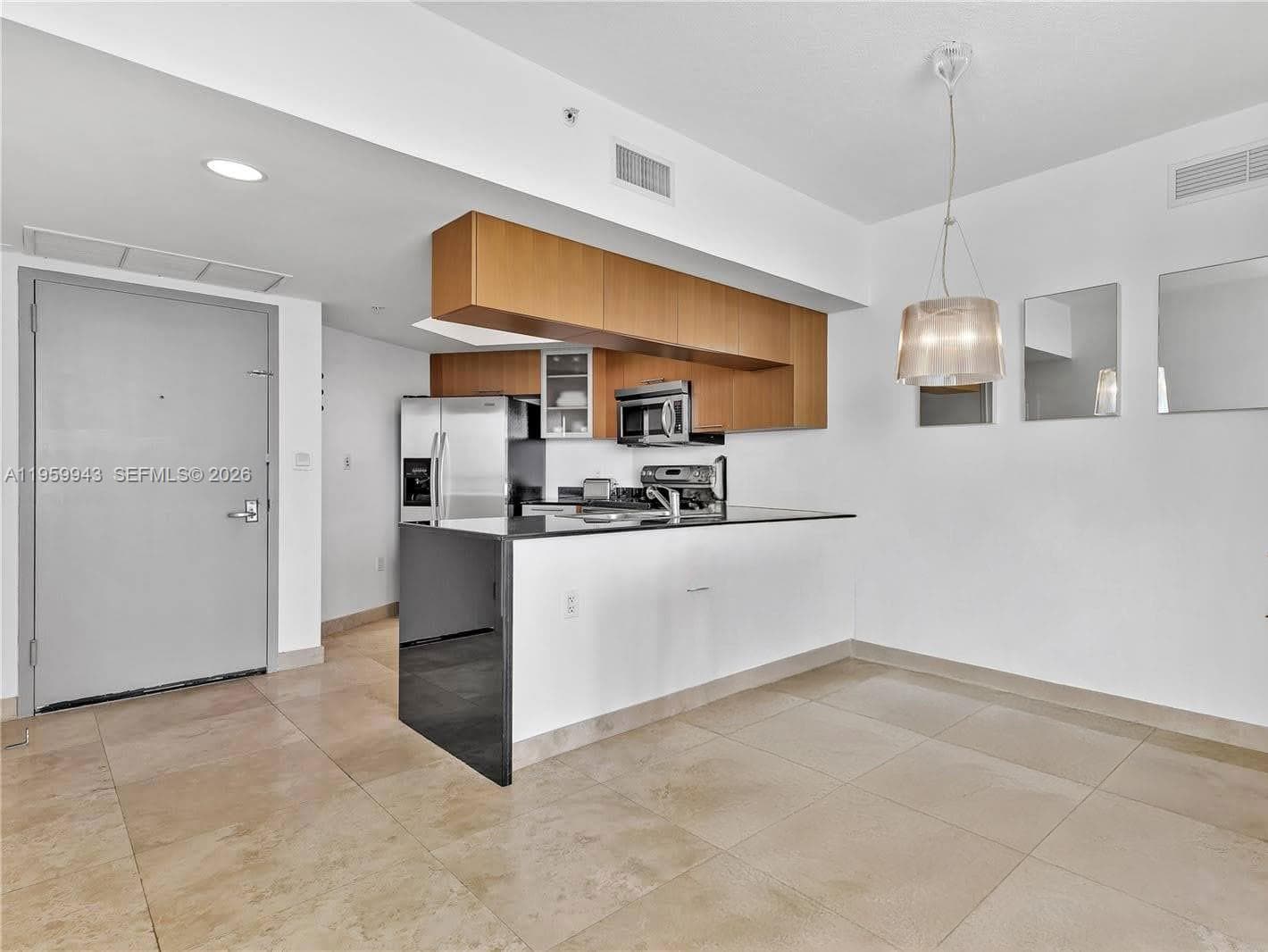 1750 N Bayshore Dr # 3301, Miami FL 33132 — 8