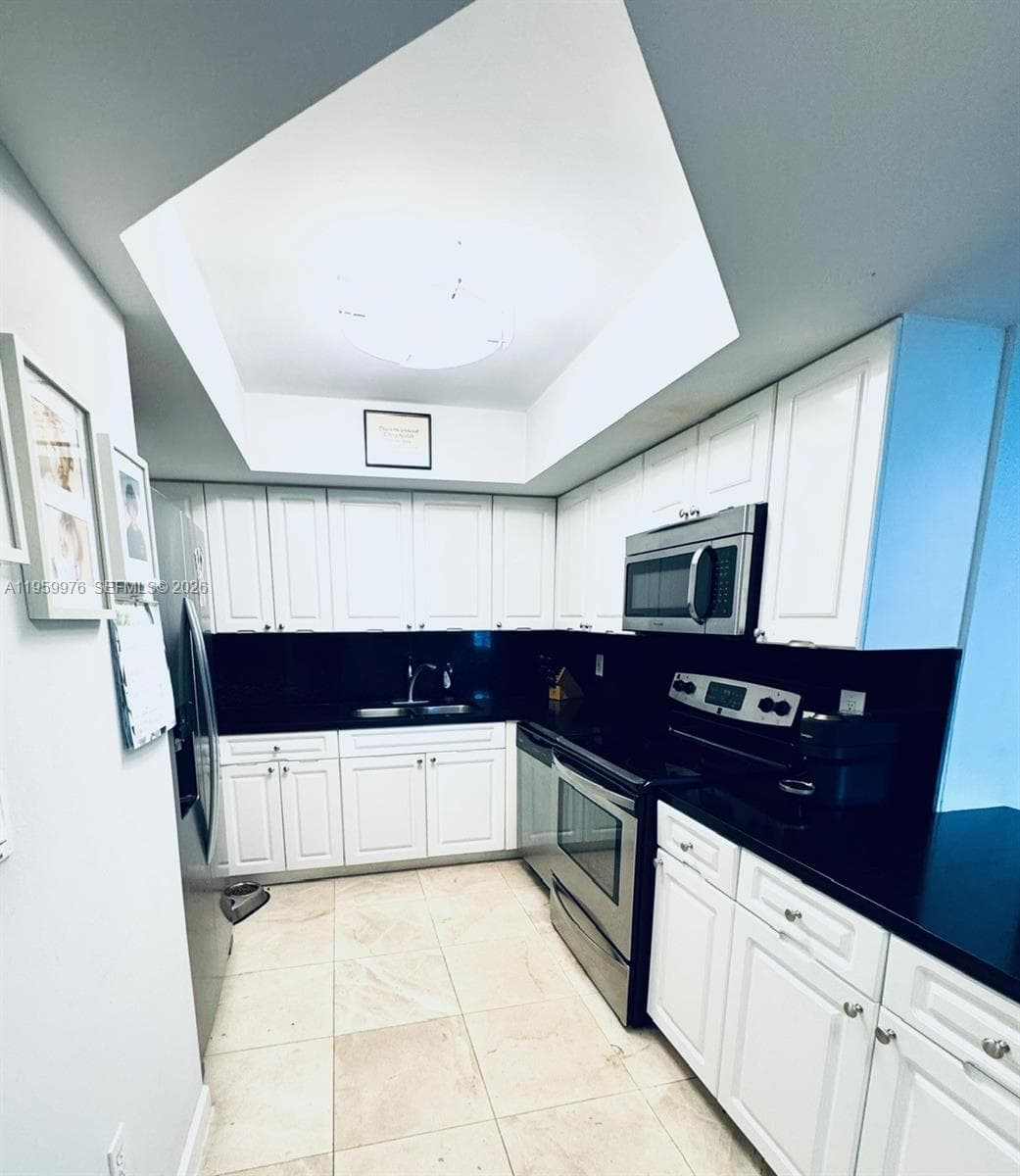 1900 Sunset Harbour Dr # 1009, Miami Beach FL 33139 — 9