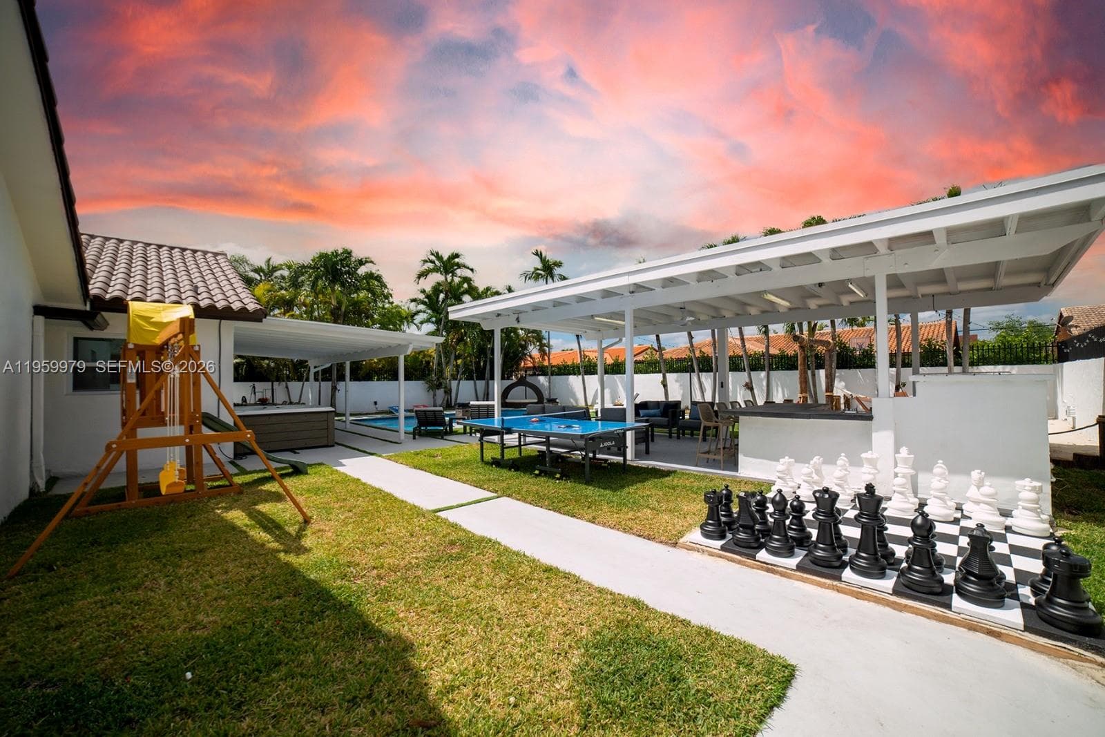3500 SW 111th Ave, Miami FL 33165 — 14