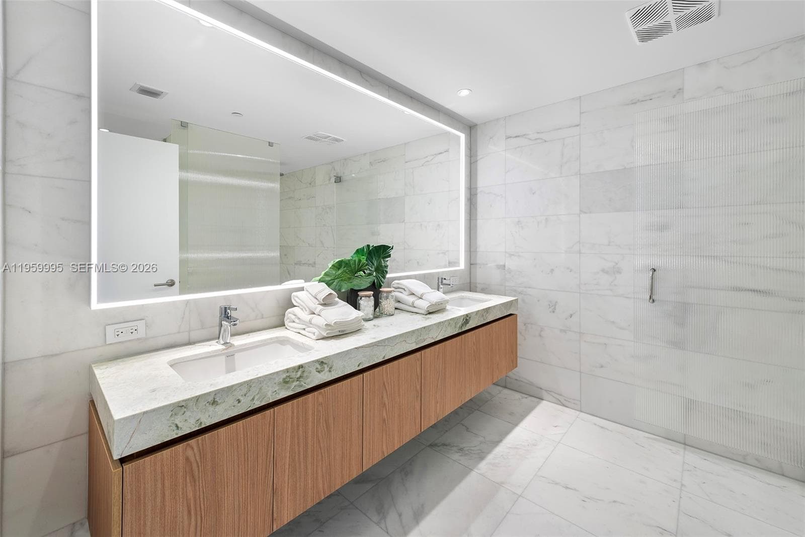 500 Alton Rd # 2903, Miami Beach FL 33139 — 28