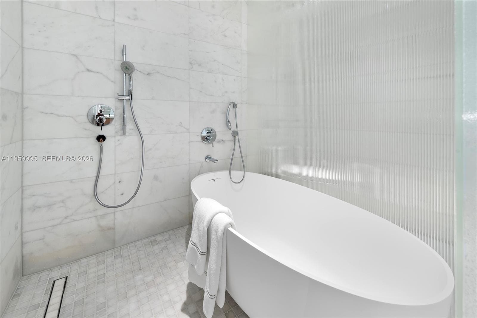 500 Alton Rd # 2903, Miami Beach FL 33139 — 30