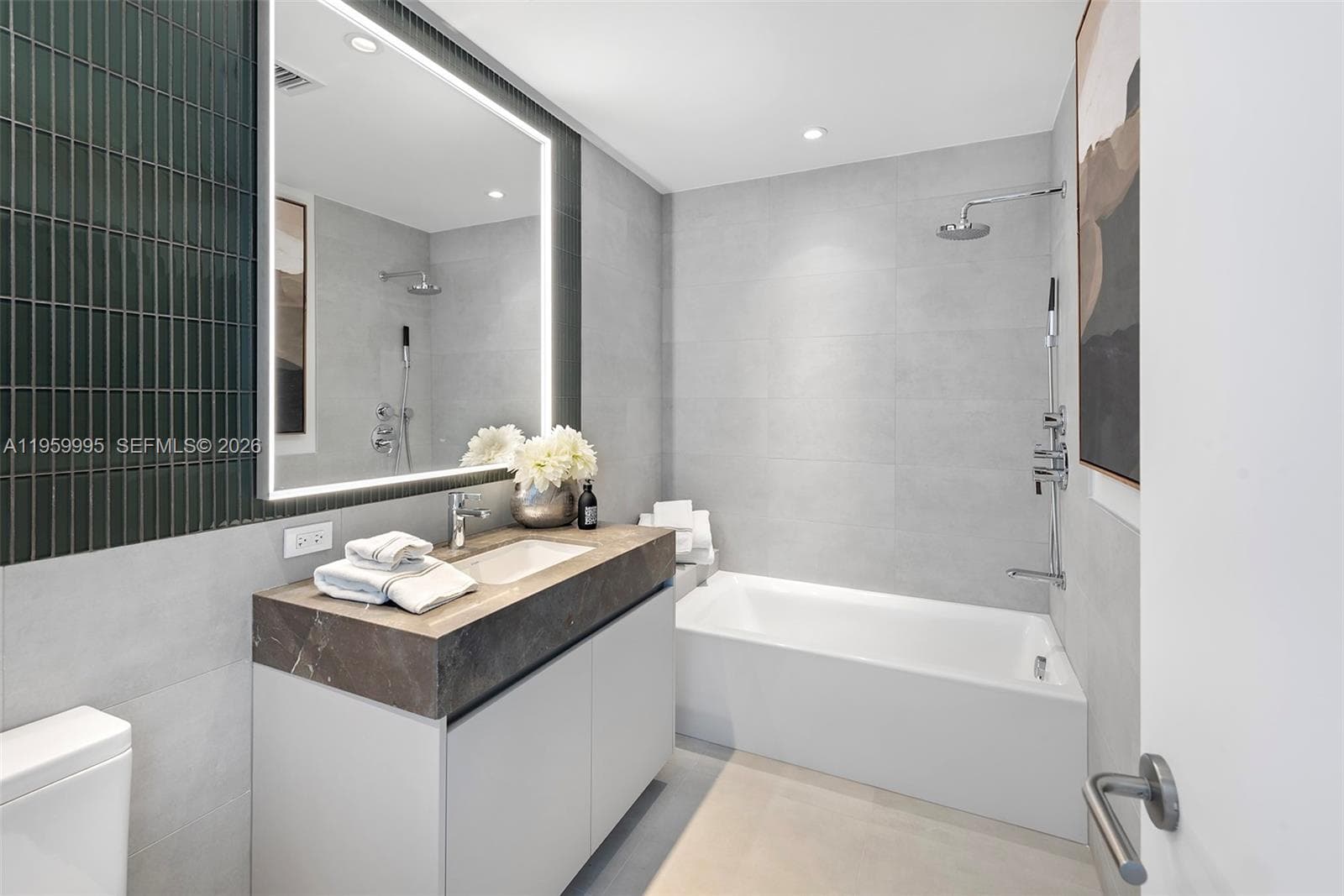 500 Alton Rd # 2903, Miami Beach FL 33139 — 41