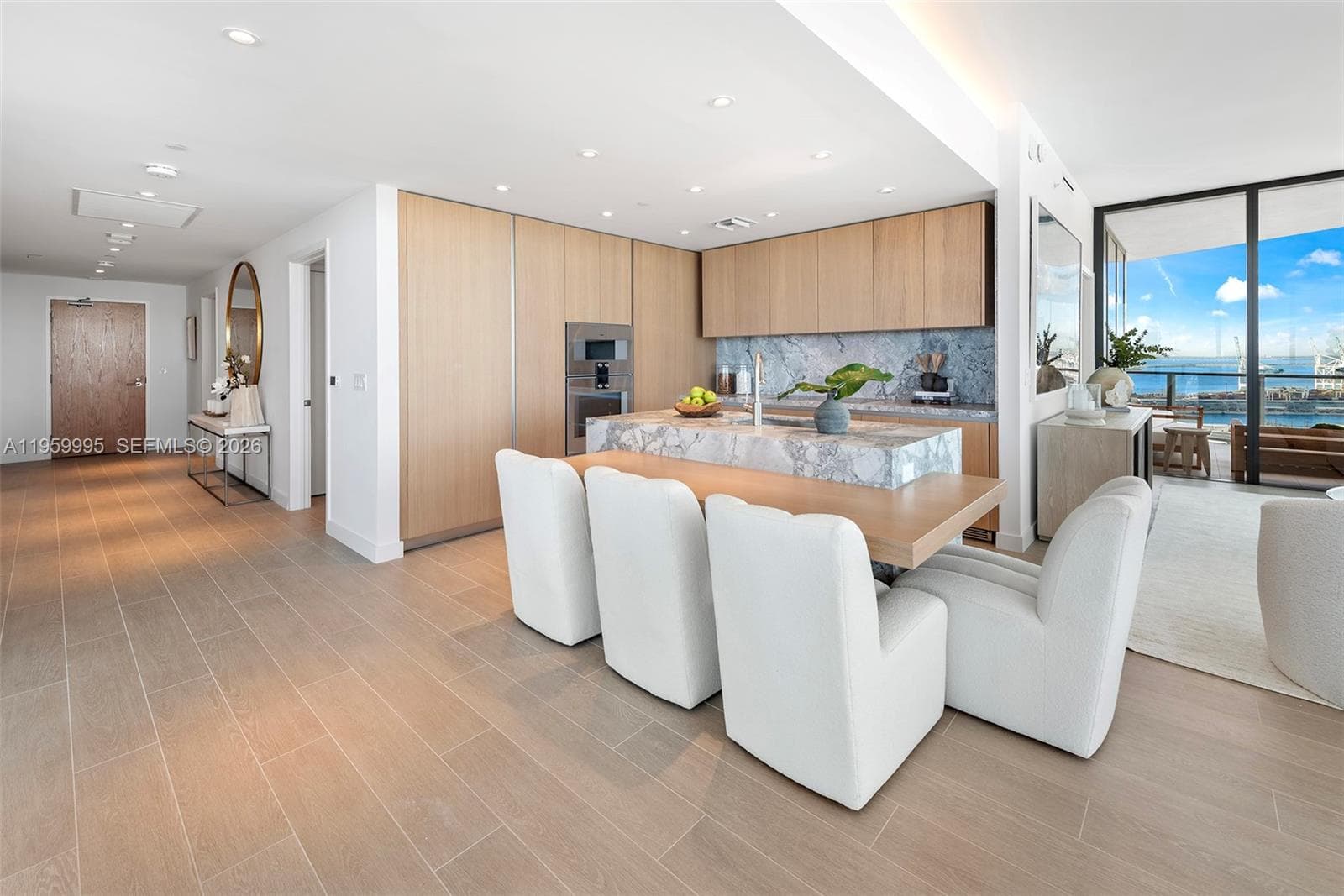 500 Alton Rd # 2903, Miami Beach FL 33139 — 18