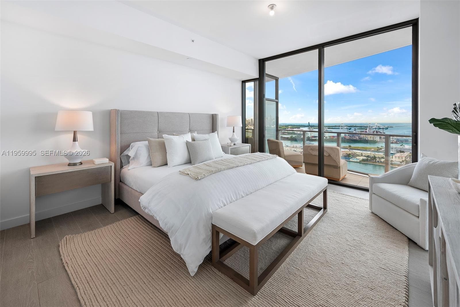 500 Alton Rd # 2903, Miami Beach FL 33139 — 25