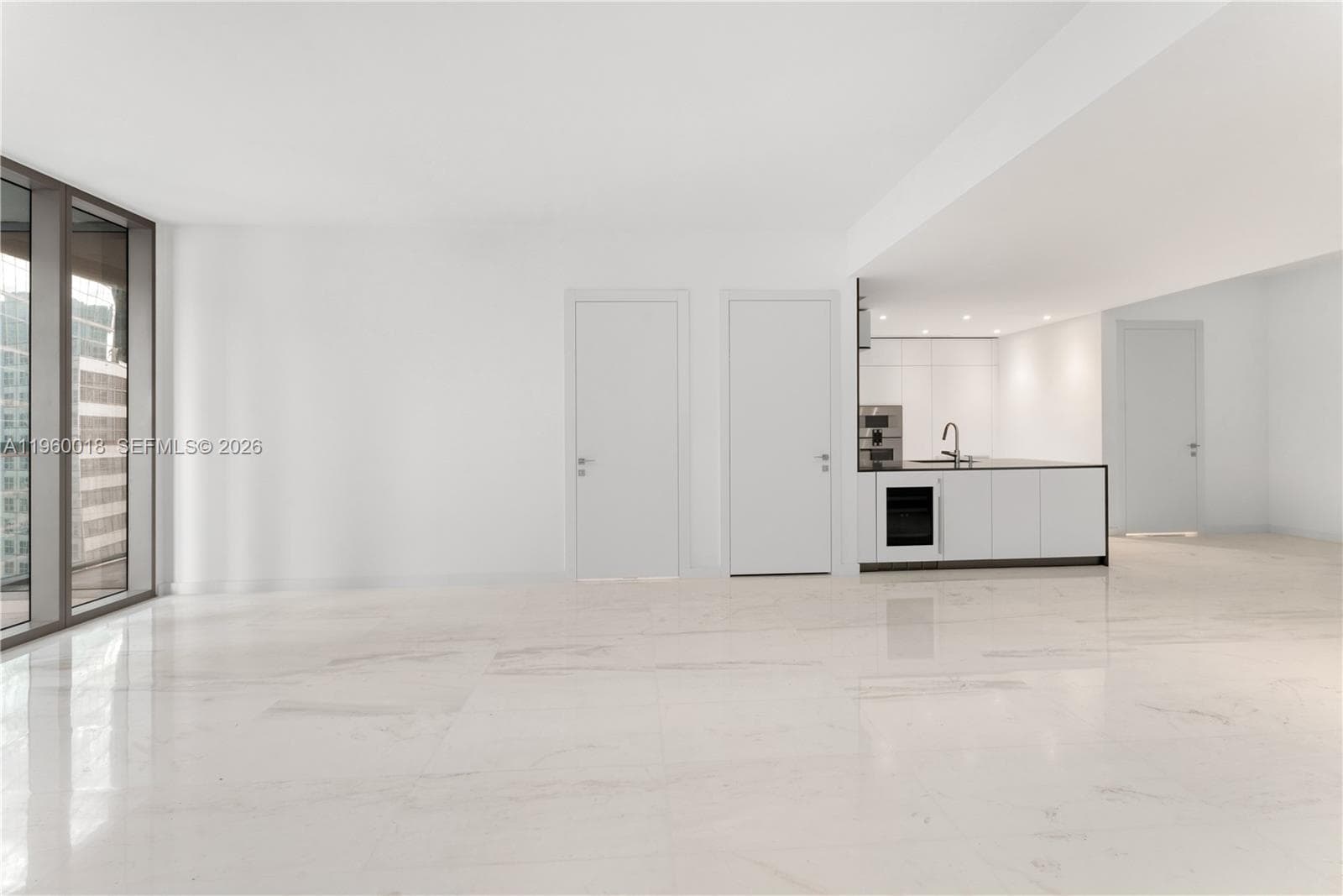 300 BISCAYNE BLVD WAY # 2009, Miami FL 33131 — 13