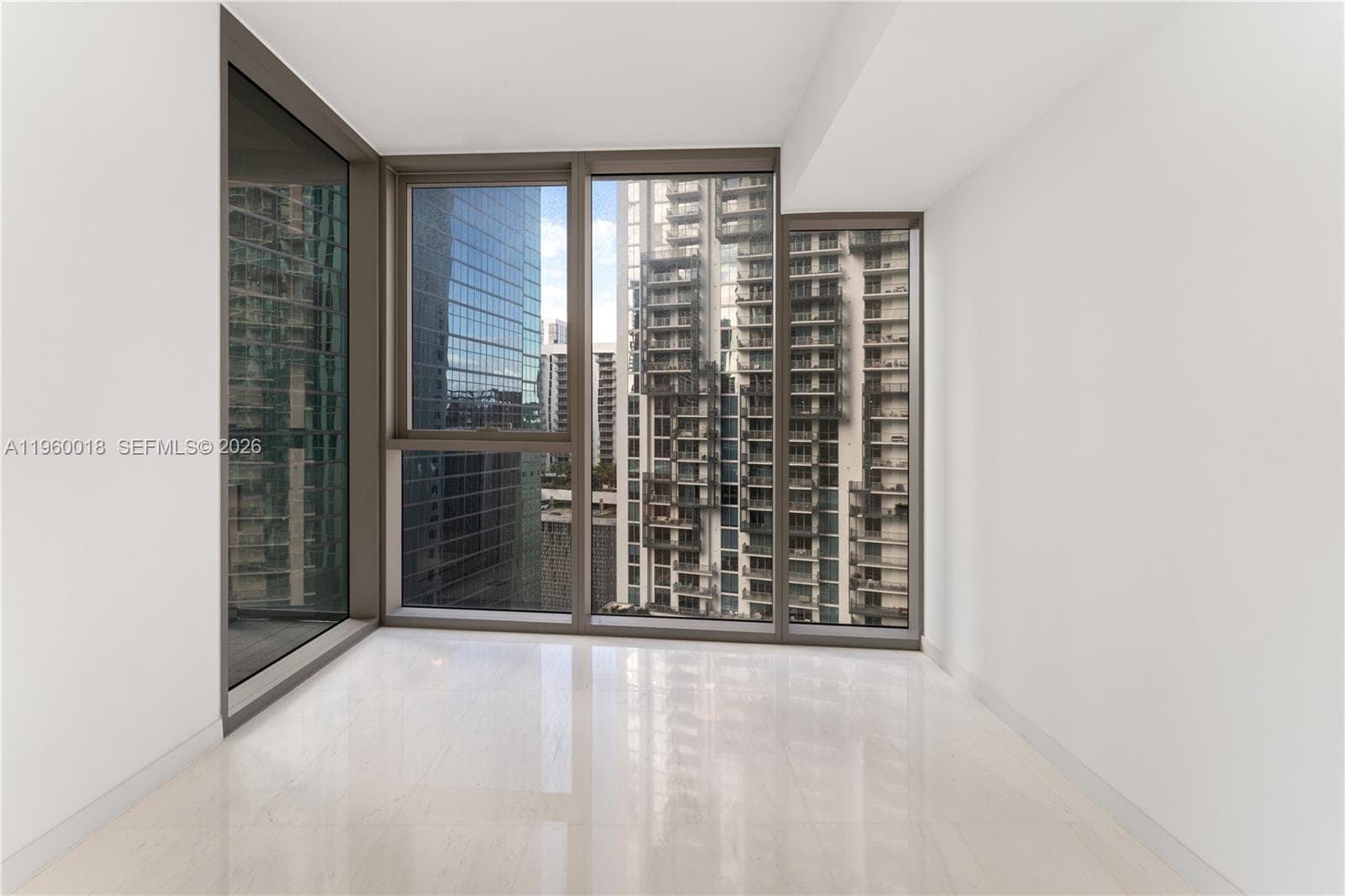 300 BISCAYNE BLVD WAY # 2009, Miami FL 33131 — 16