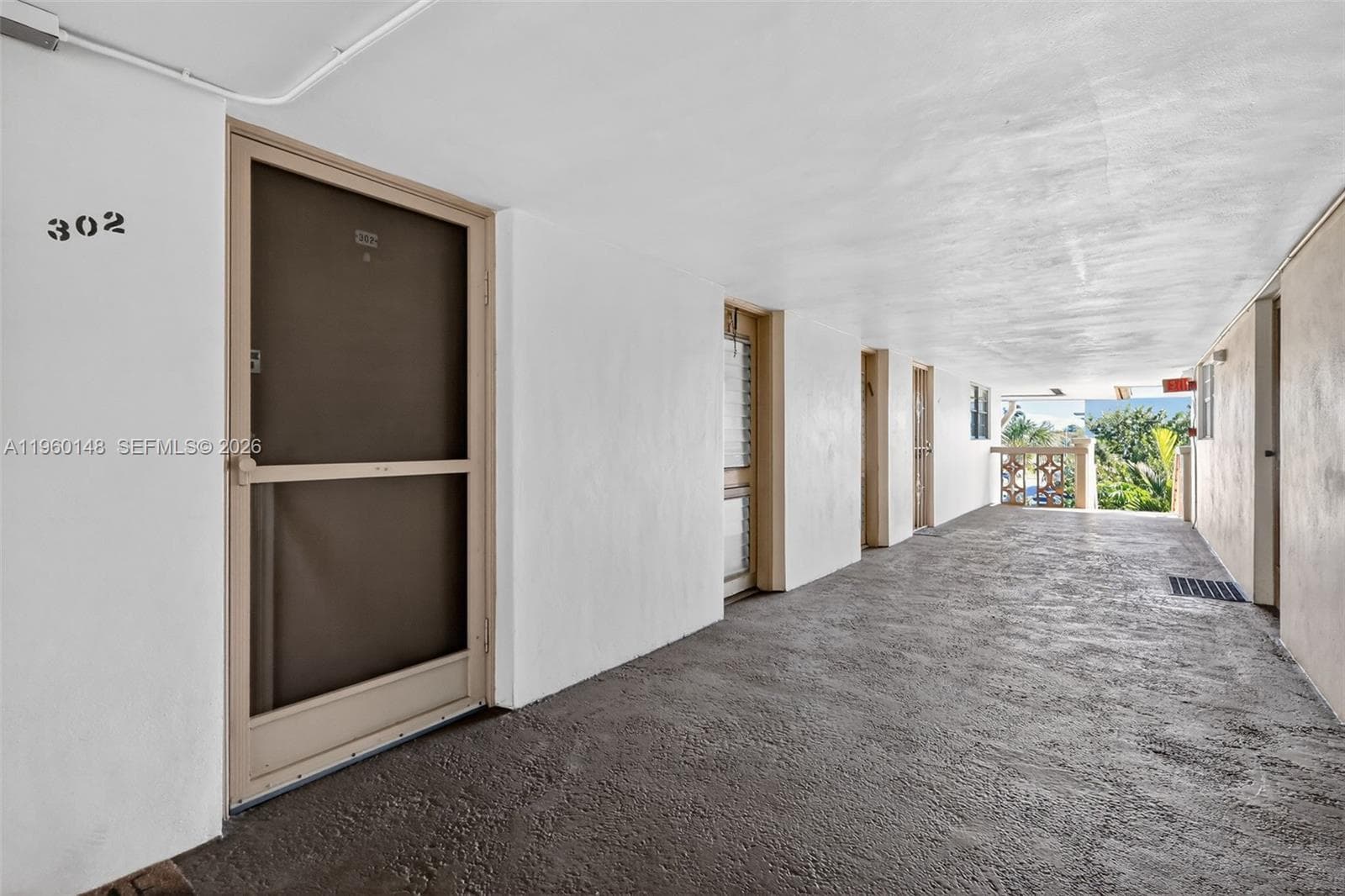 16900 NE 14th Ave # 302, Miami FL 33162 — 25