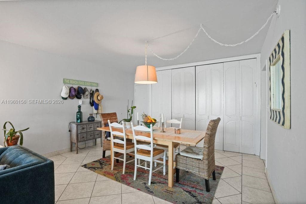 5005 Collins Ave # 504, Miami Beach FL 33140 — 14