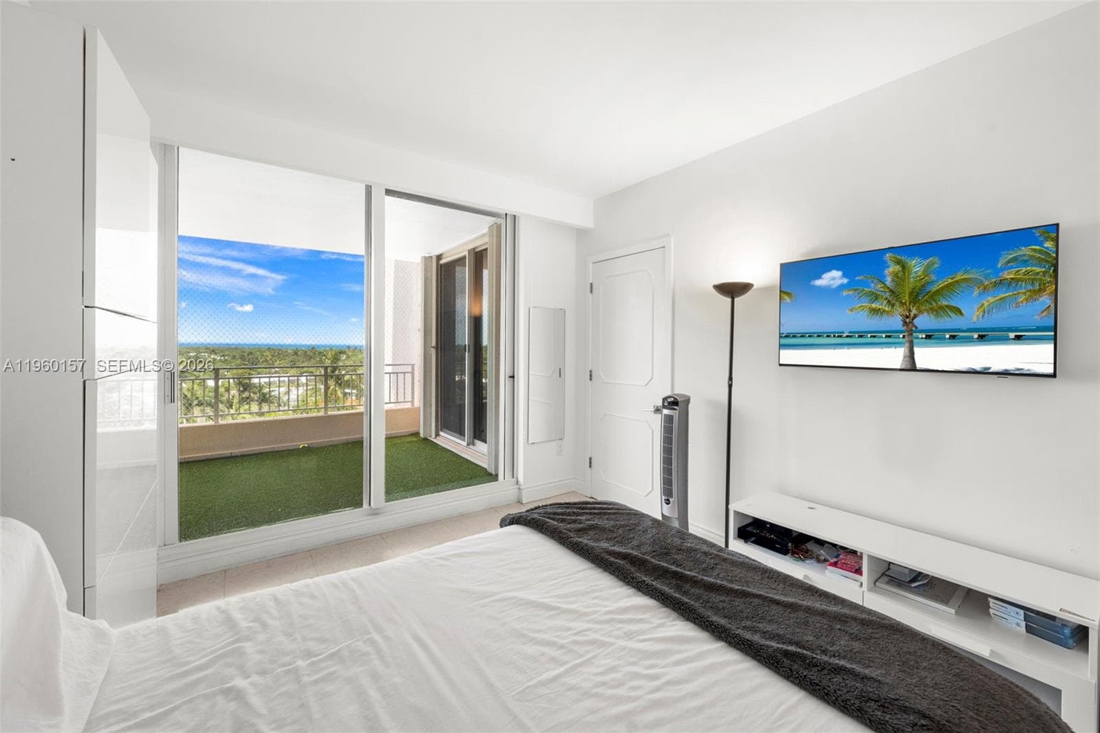 799 Crandon Blvd # 605, Key Biscayne FL 33149 — 43