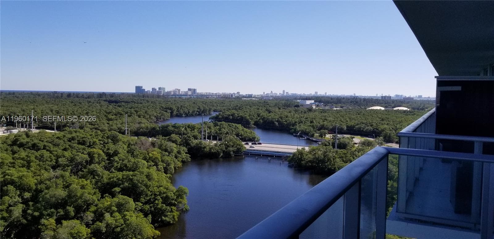 16385 Biscayne Blvd # 1516, Miami FL 33160 — 2