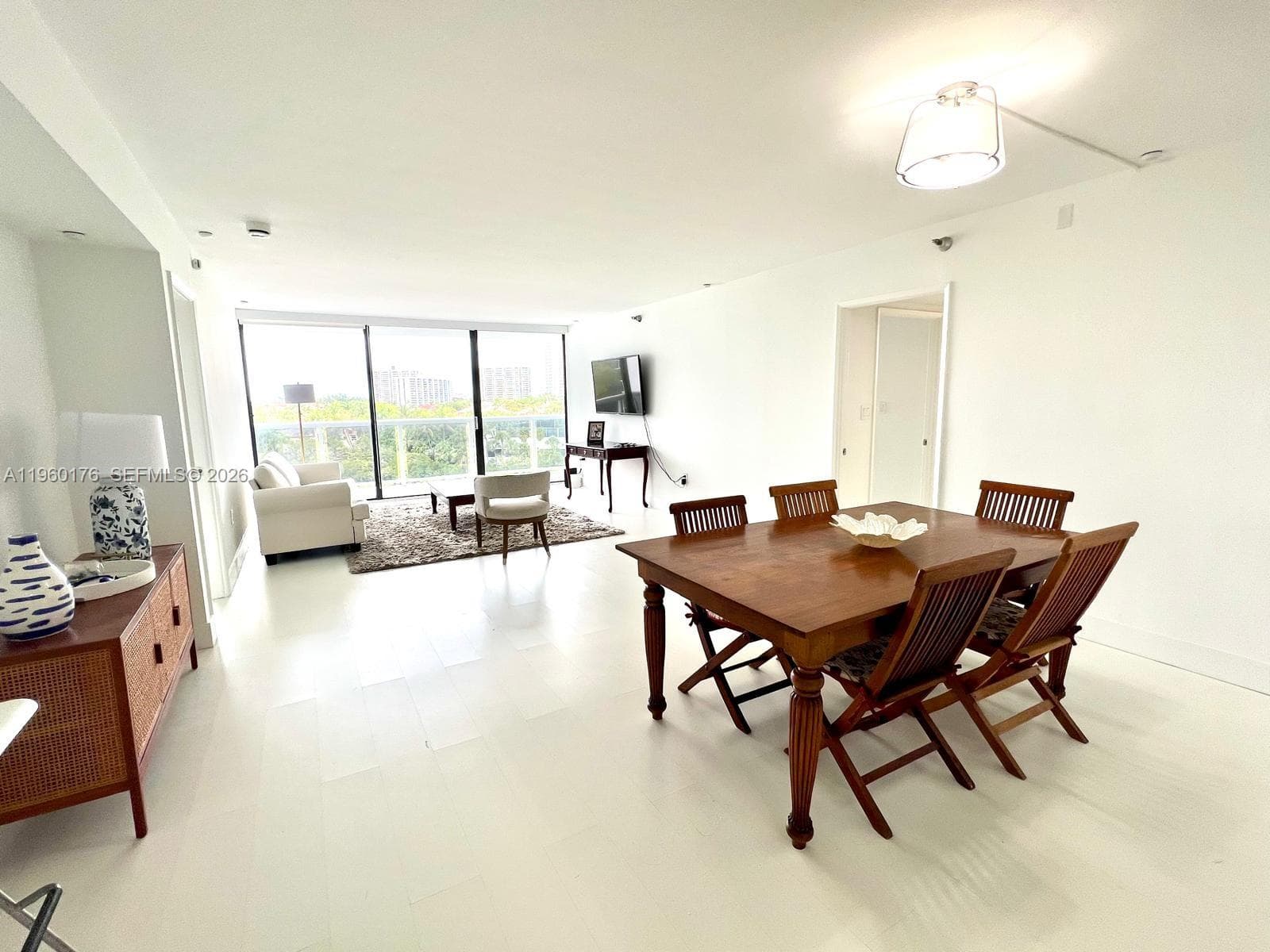 20515 E Country Club Dr # 649, Aventura FL 33180 — 3