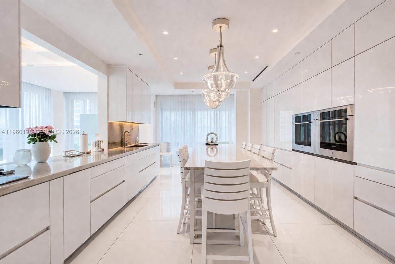 10225 Collins Ave # 304, Bal Harbour FL 33154 — 6