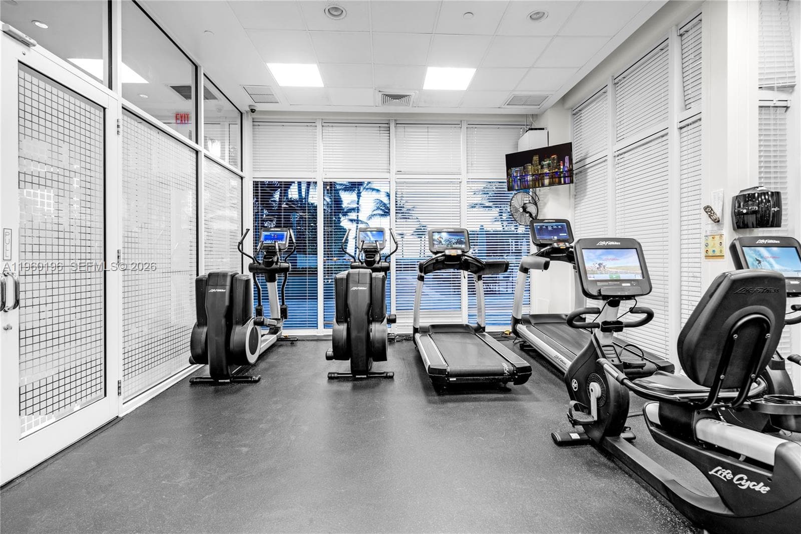 10225 Collins Ave # 304, Bal Harbour FL 33154 — 17