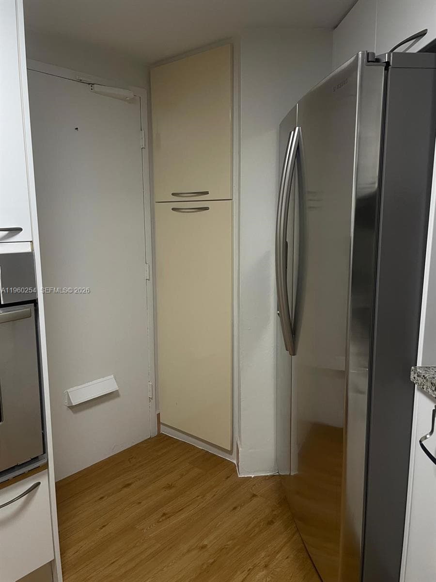 999 Brickell Bay Drive # 1202, Miami FL 33131 — 16