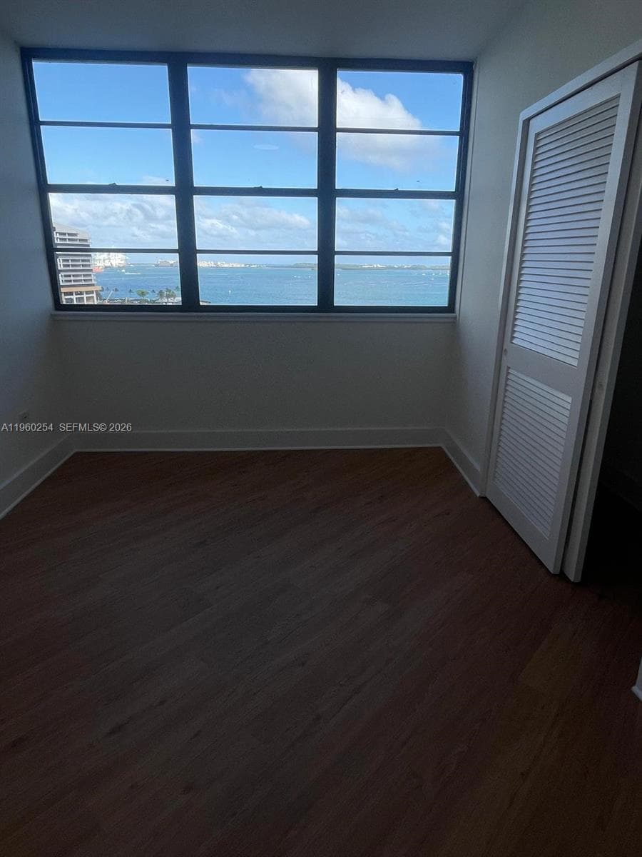 999 Brickell Bay Drive # 1202, Miami FL 33131 — 30