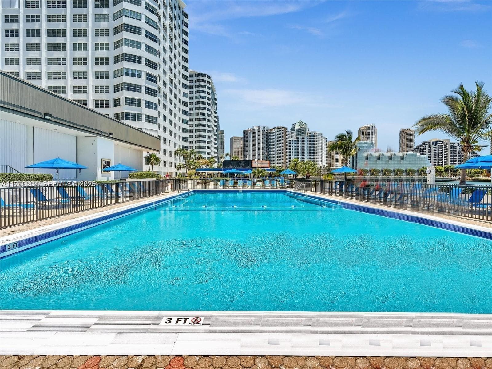 999 Brickell Bay Drive # 1202, Miami FL 33131 — 54