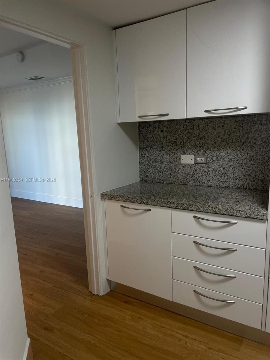 999 Brickell Bay Drive # 1202, Miami FL 33131 — 19