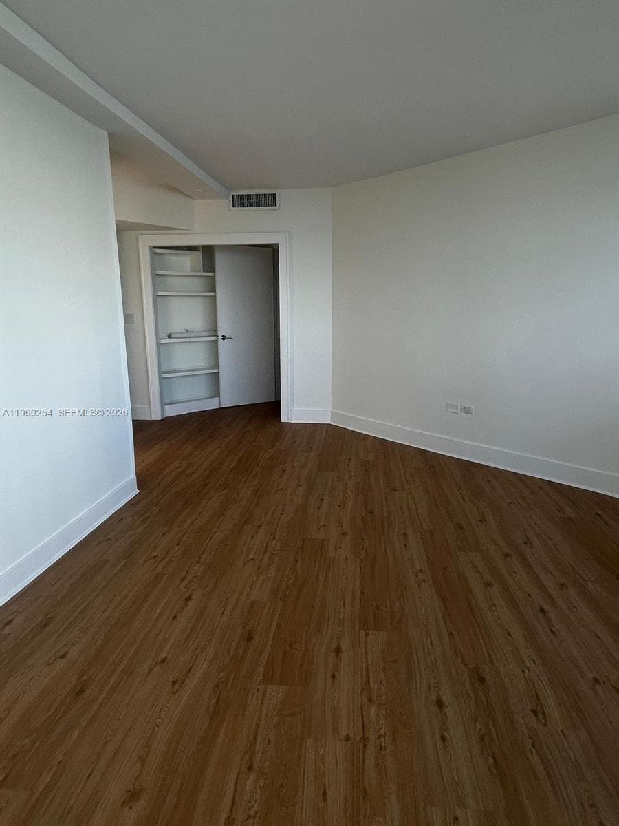 999 Brickell Bay Drive # 1202, Miami FL 33131 — 40