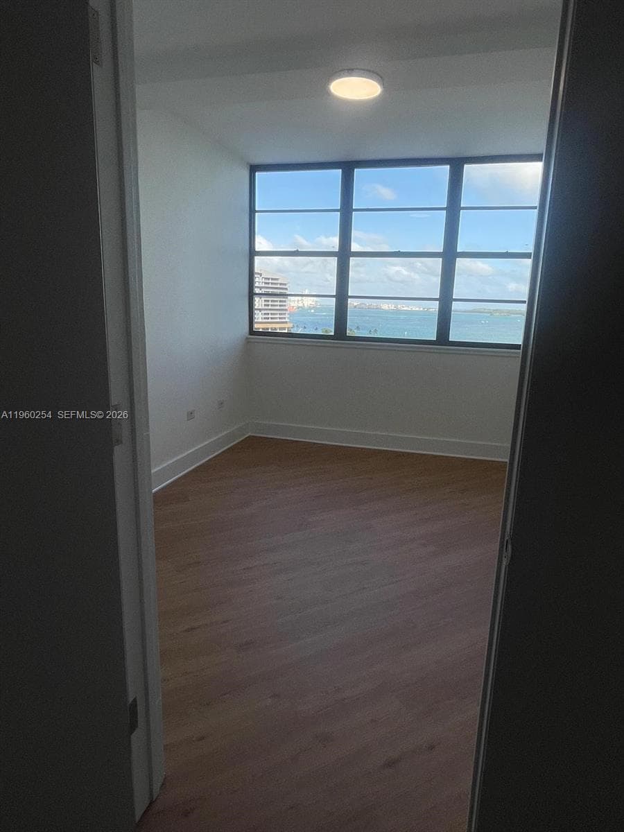 999 Brickell Bay Drive # 1202, Miami FL 33131 — 29