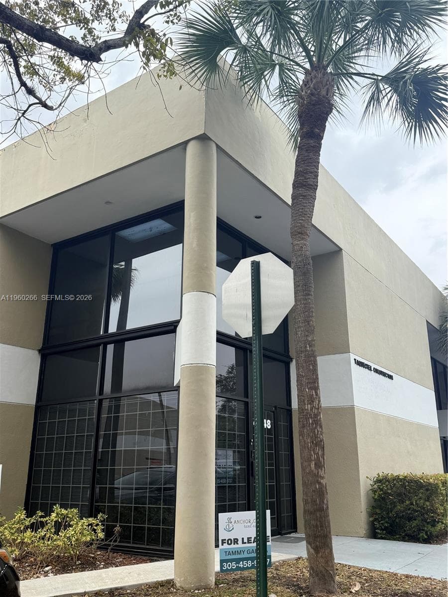 4848 SW 74th Ct # 9, Miami FL 33155 — 2