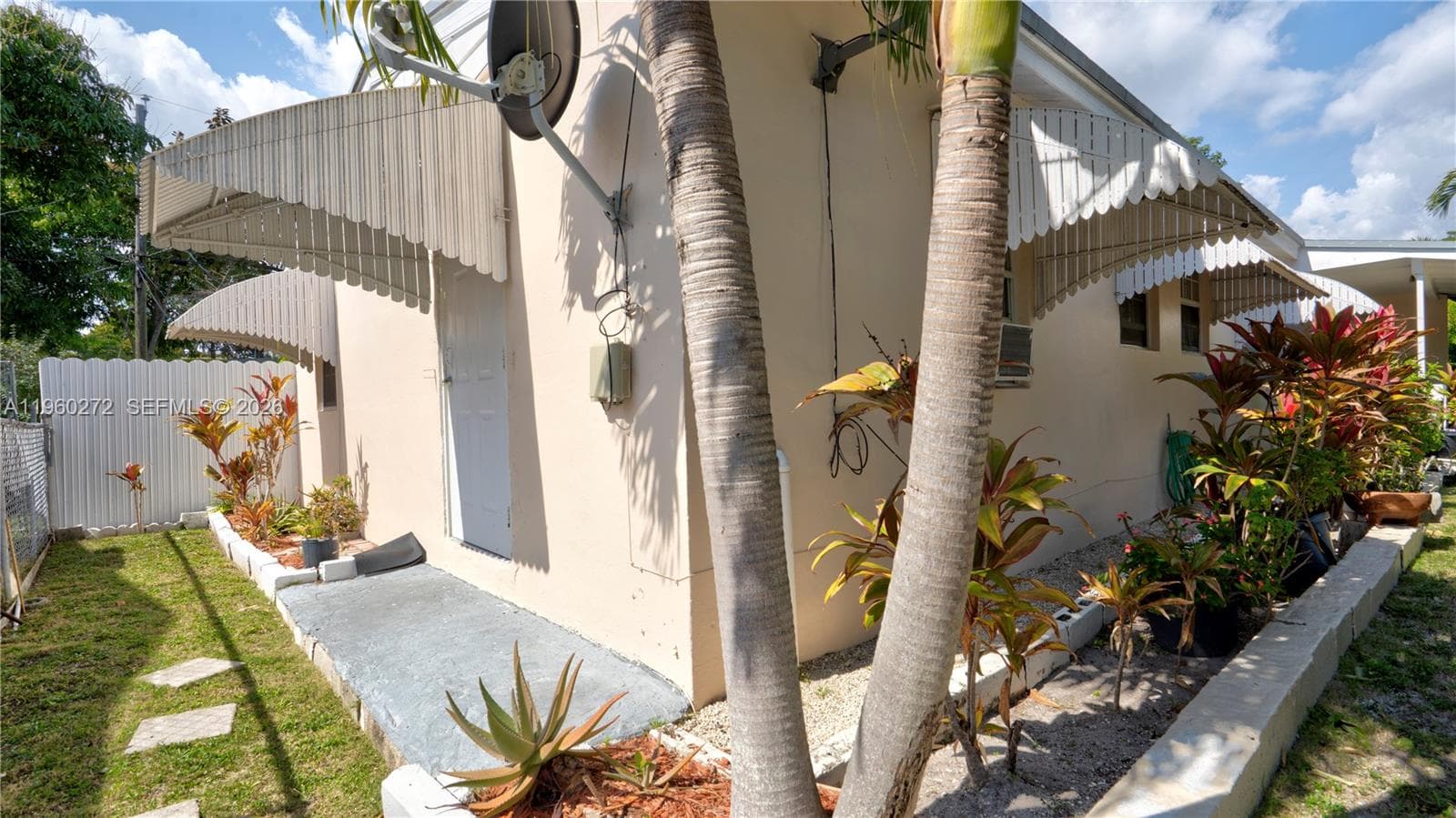 15700 NE 15th Pl, North Miami Beach FL 33162 — 10