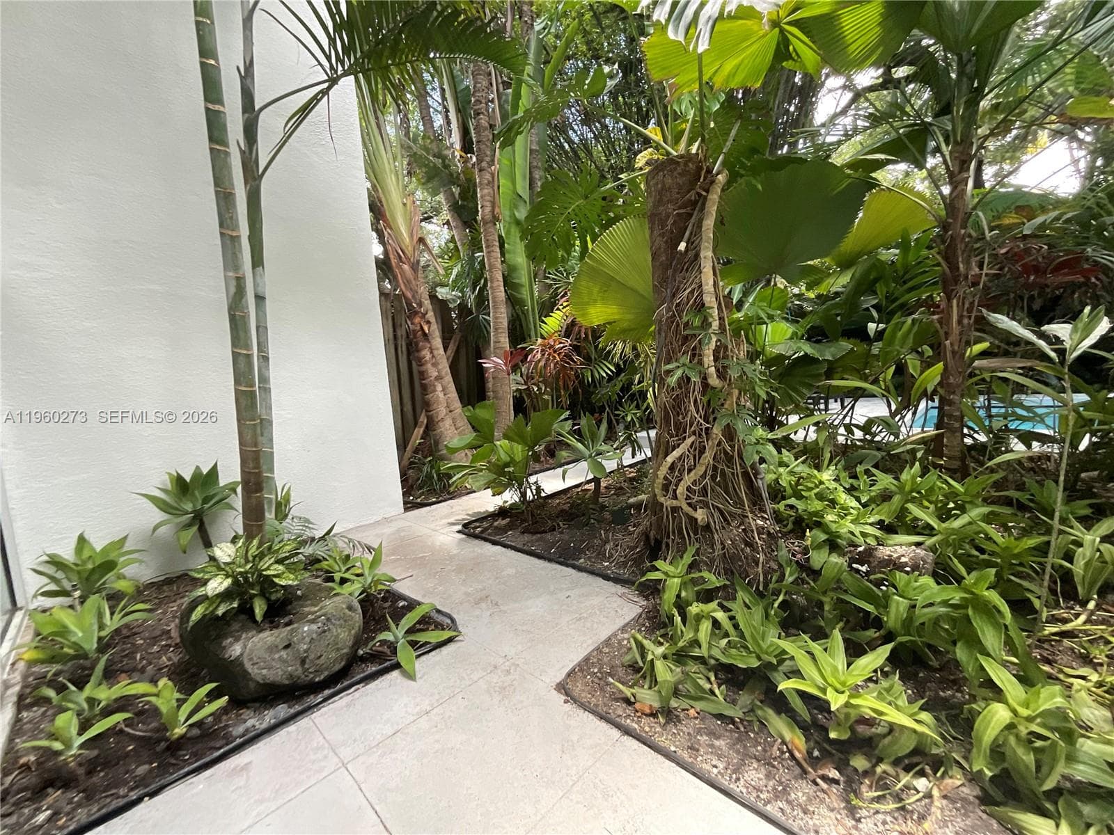2485 Inagua Ave, Miami FL 33133 — 16