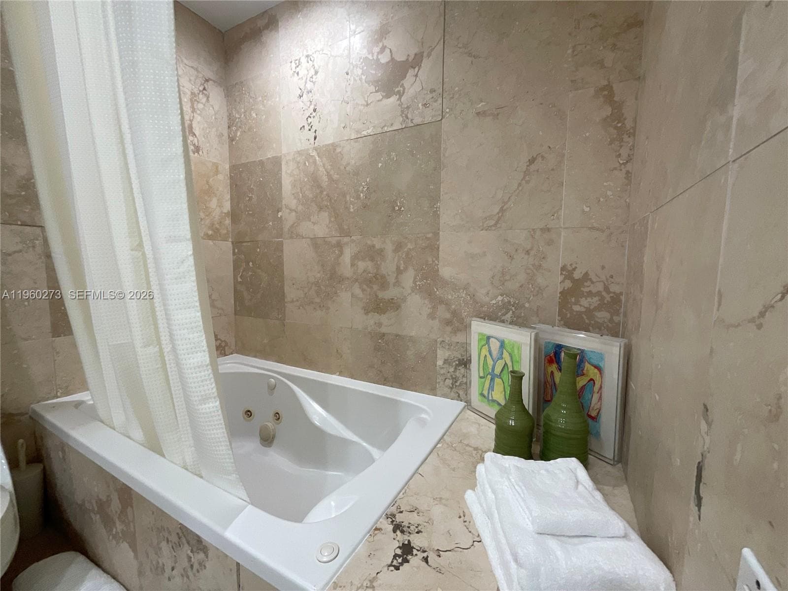 2485 Inagua Ave, Miami FL 33133 — 32