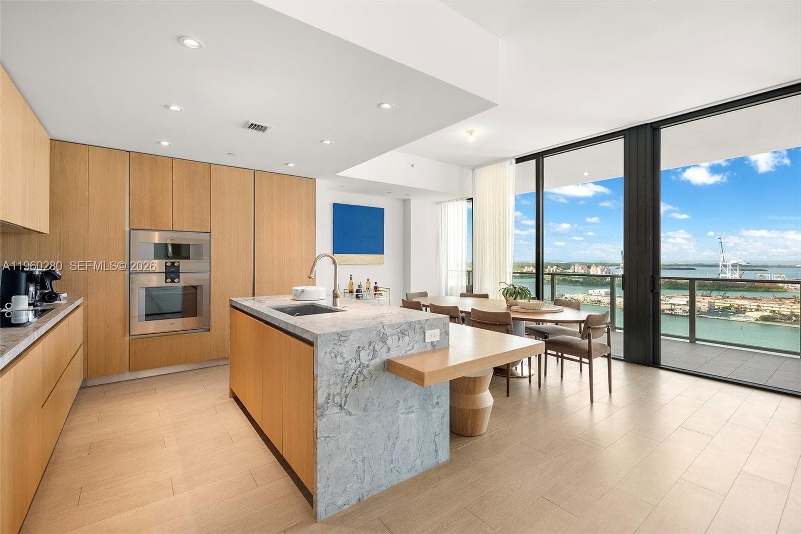 500 Alton # 2203, Miami Beach FL 33139 — 18