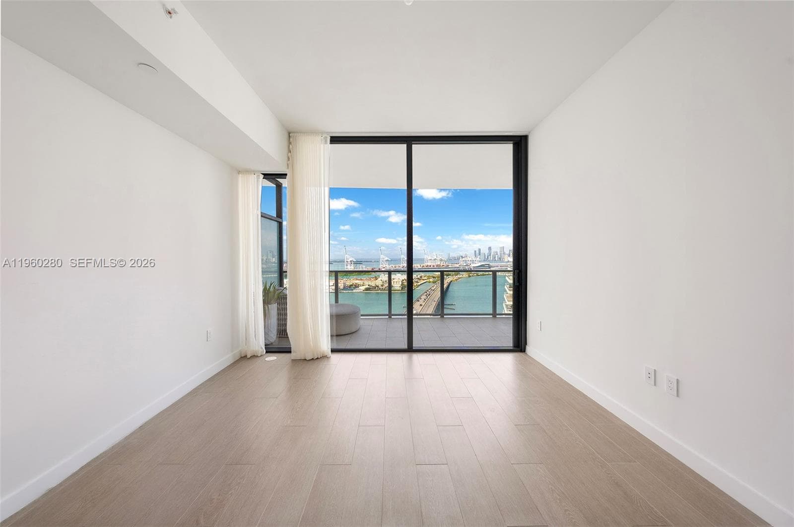 500 Alton # 2203, Miami Beach FL 33139 — 35