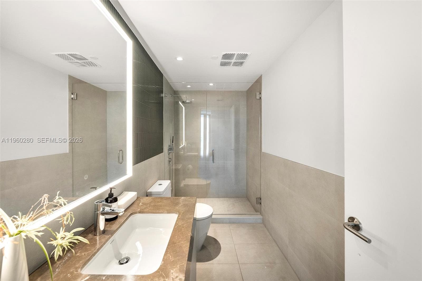 500 Alton # 2203, Miami Beach FL 33139 — 31