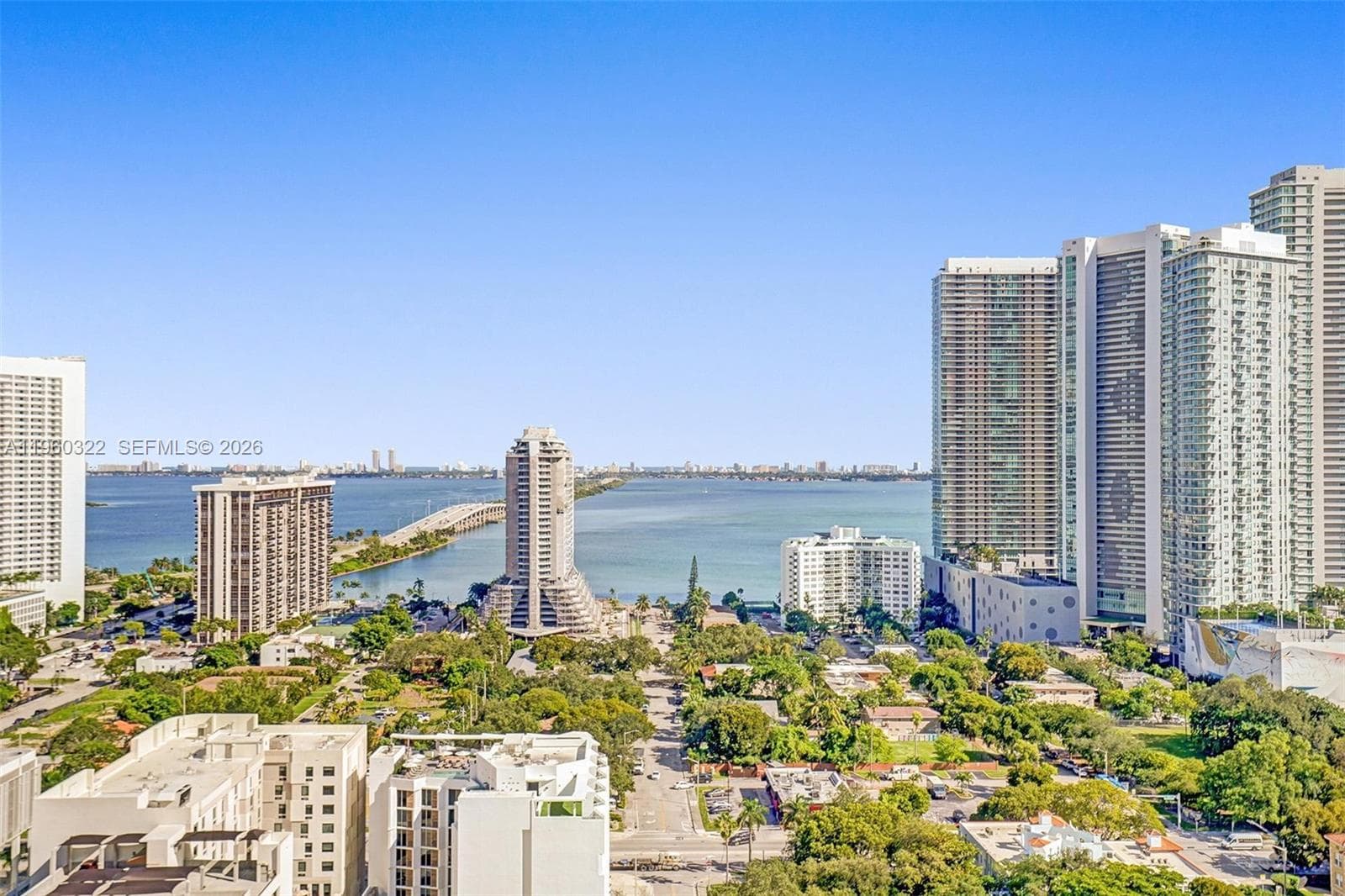121 NE 34th St # 2305, Miami FL 33137 — 47