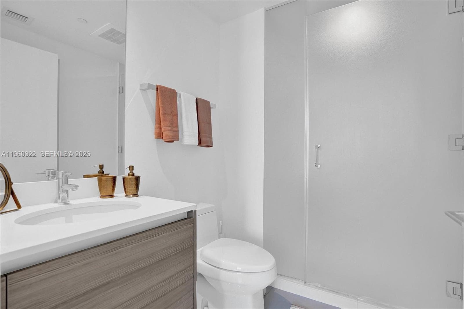 121 NE 34th St # 2305, Miami FL 33137 — 38