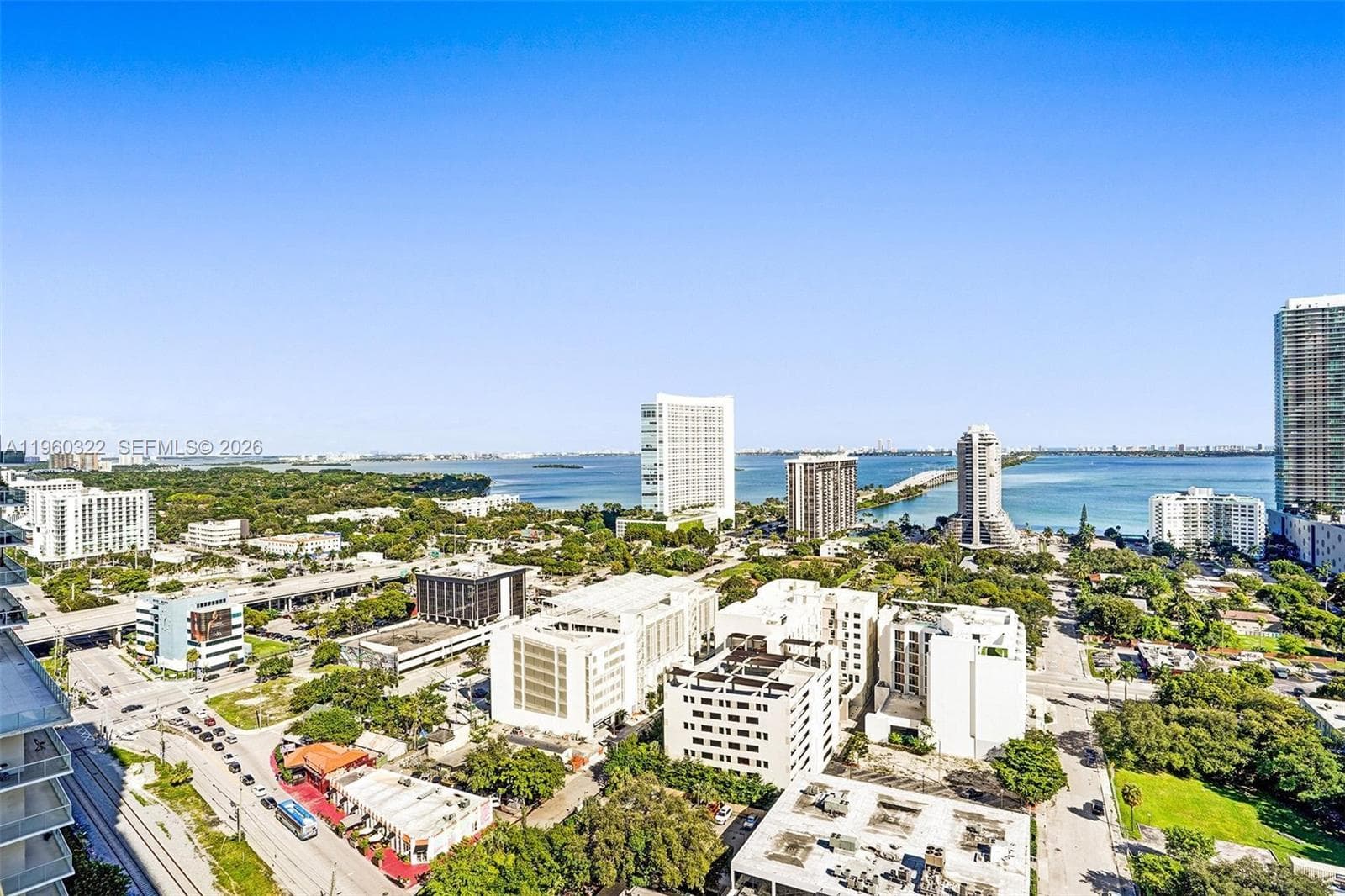 121 NE 34th St # 2305, Miami FL 33137 — 44