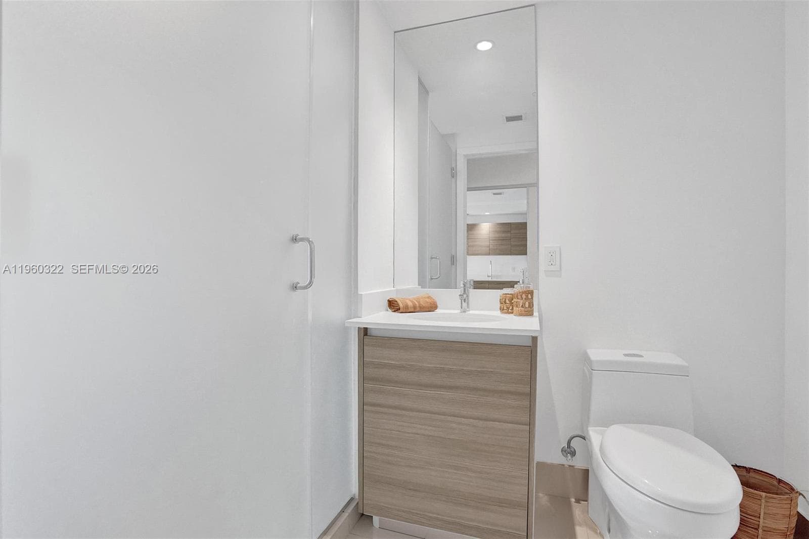 121 NE 34th St # 2305, Miami FL 33137 — 31