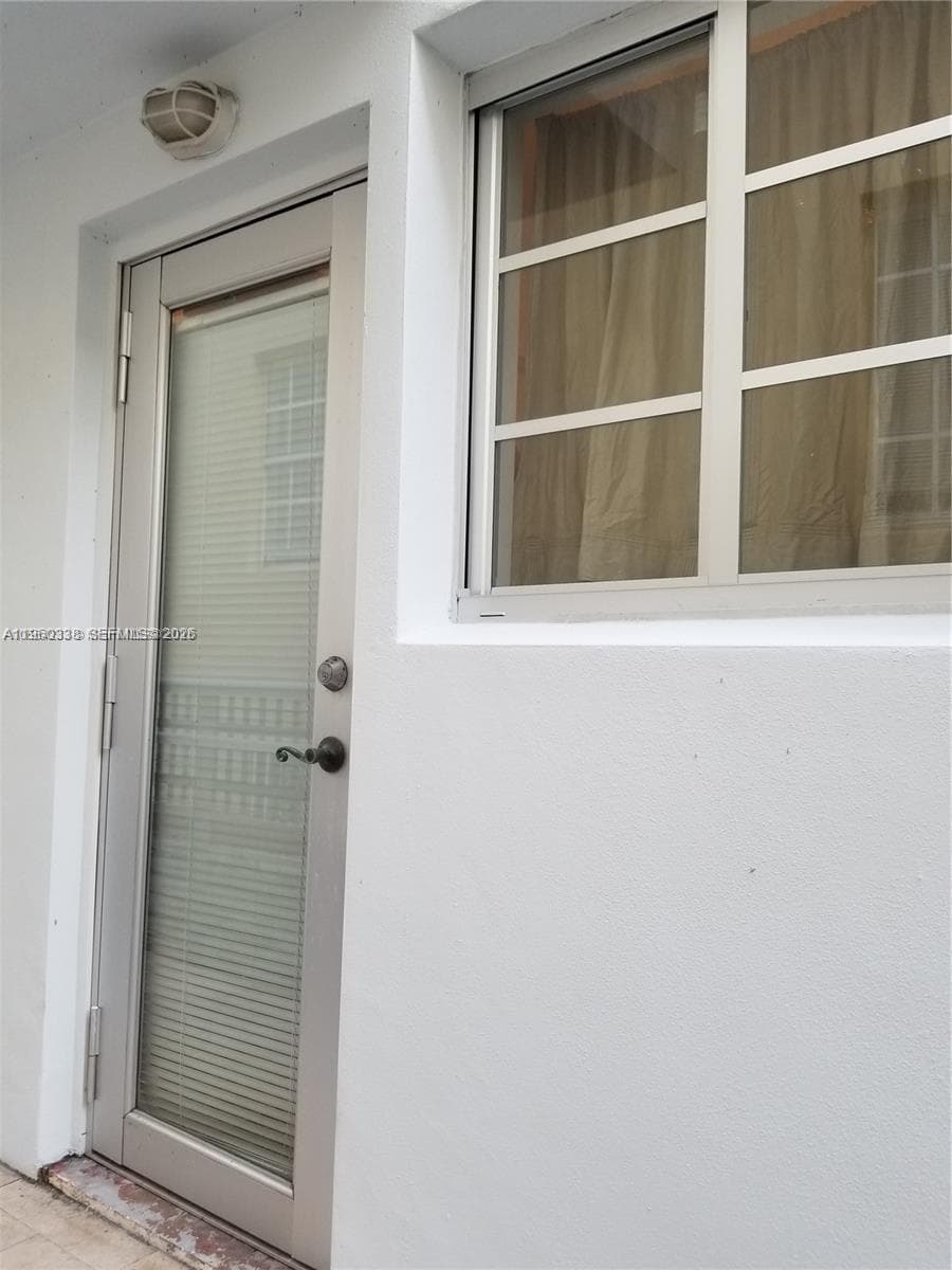 1045 Meridian Ave # 5, Miami Beach FL 33139 — 10