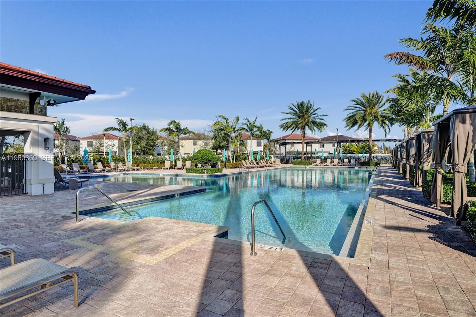 11135 W 32nd Ln, Hialeah FL 33018 — 47