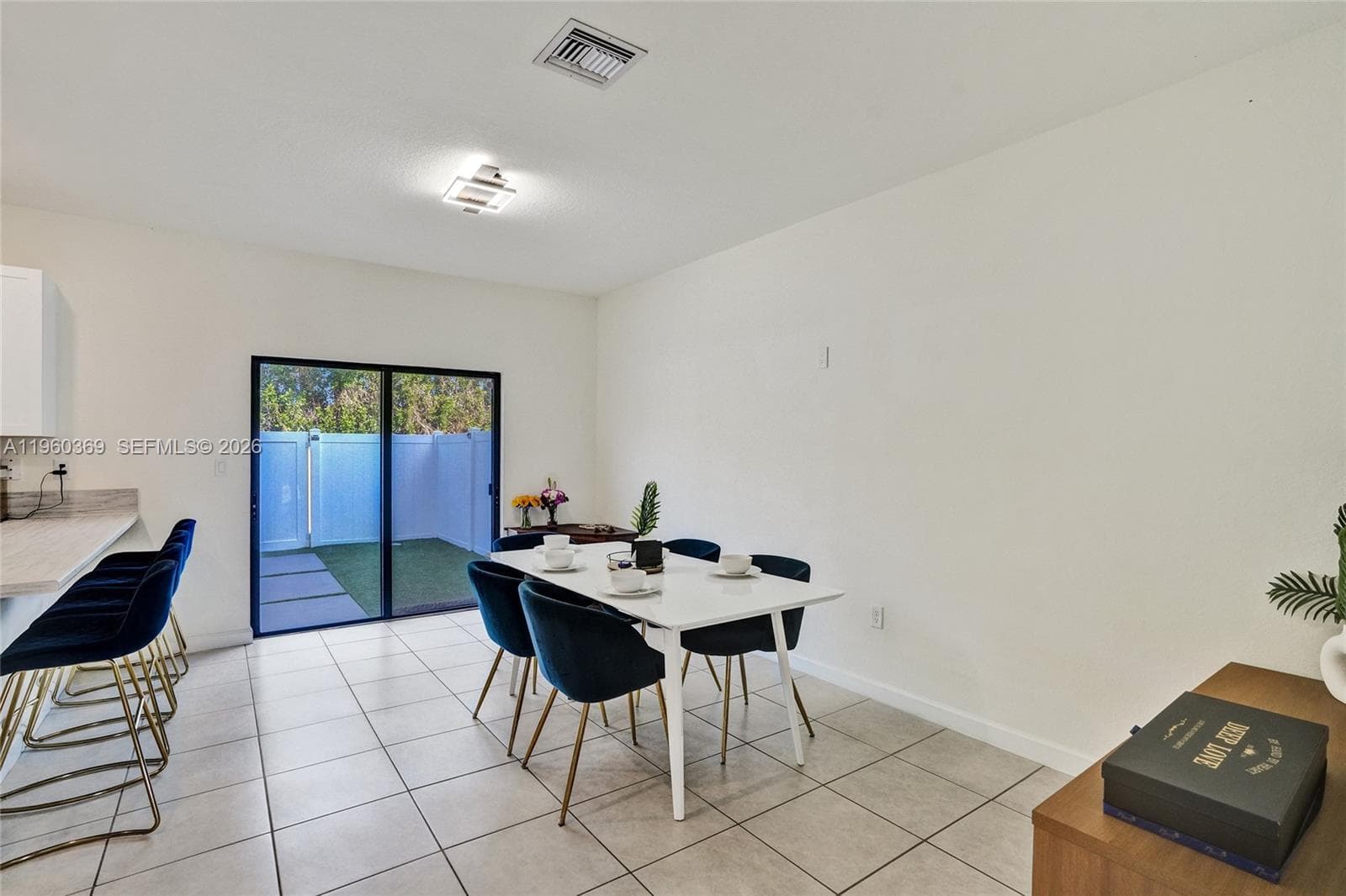 11135 W 32nd Ln, Hialeah FL 33018 — 15