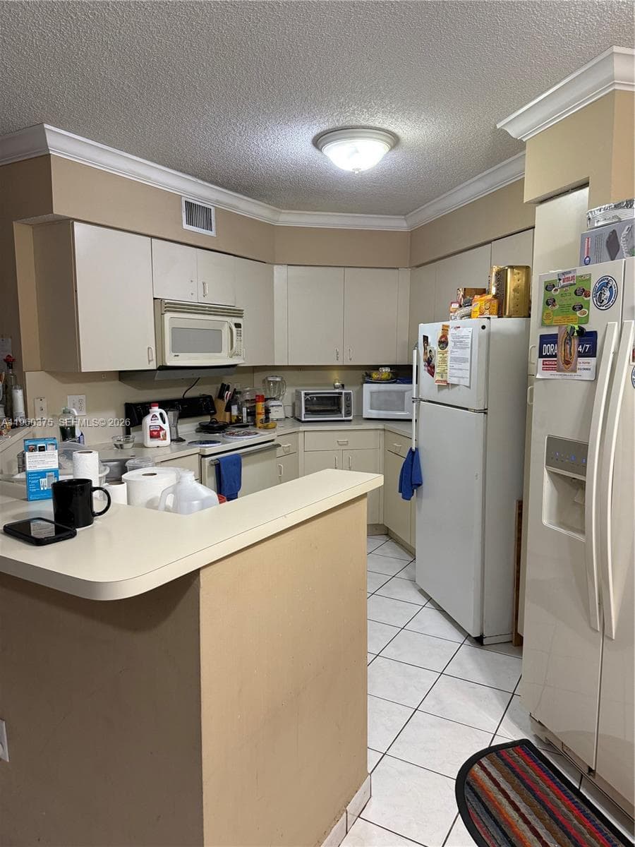 4677 NW 9th St # 106, Miami FL 33126 — 2