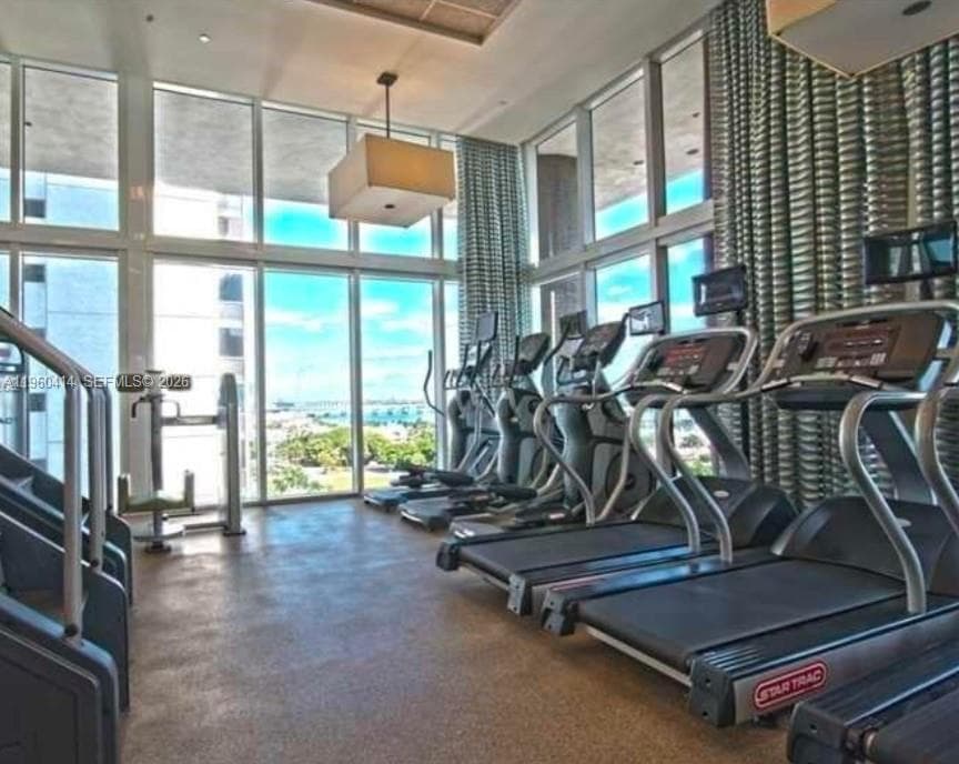50 Biscayne, Miami, FL — 23