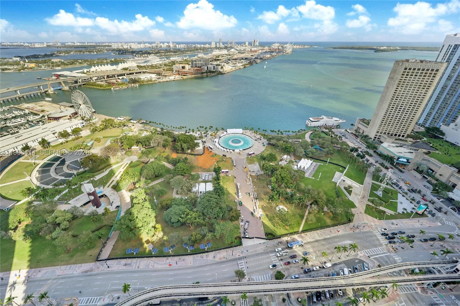 50 Biscayne, Miami, FL — 2