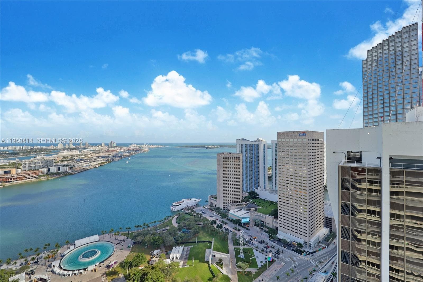 50 Biscayne, Miami, FL — 4