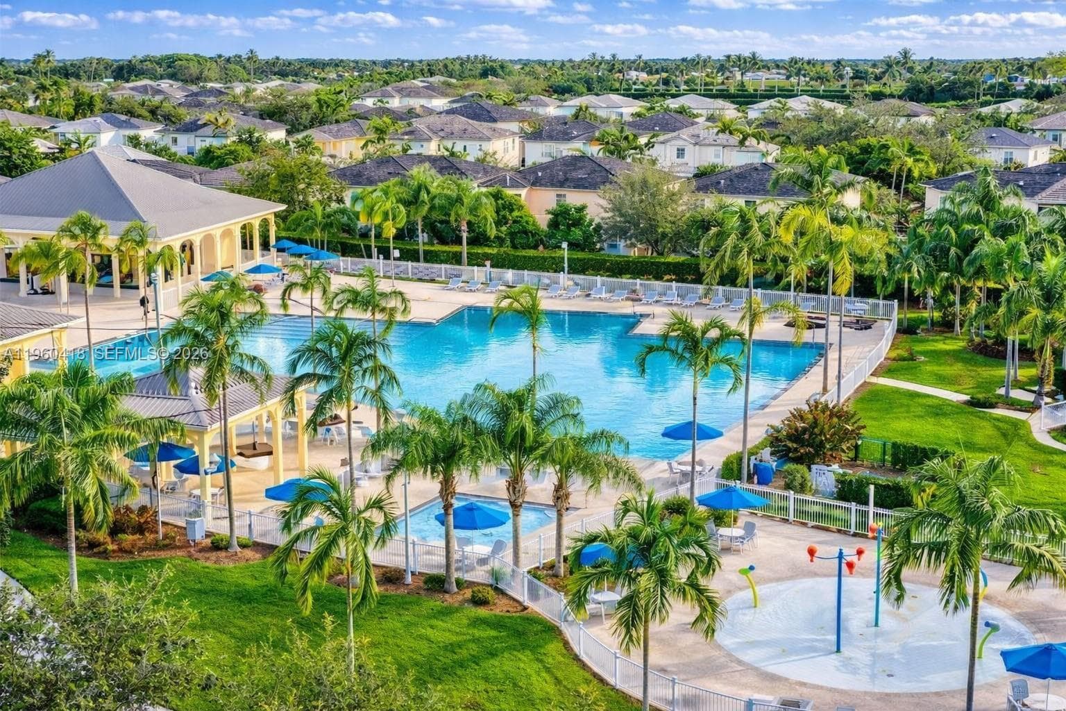 132 NE 26th Ave, Homestead FL 33033 — 60