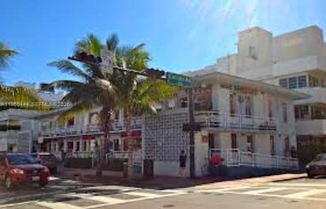 Miami Beach, FL — 7