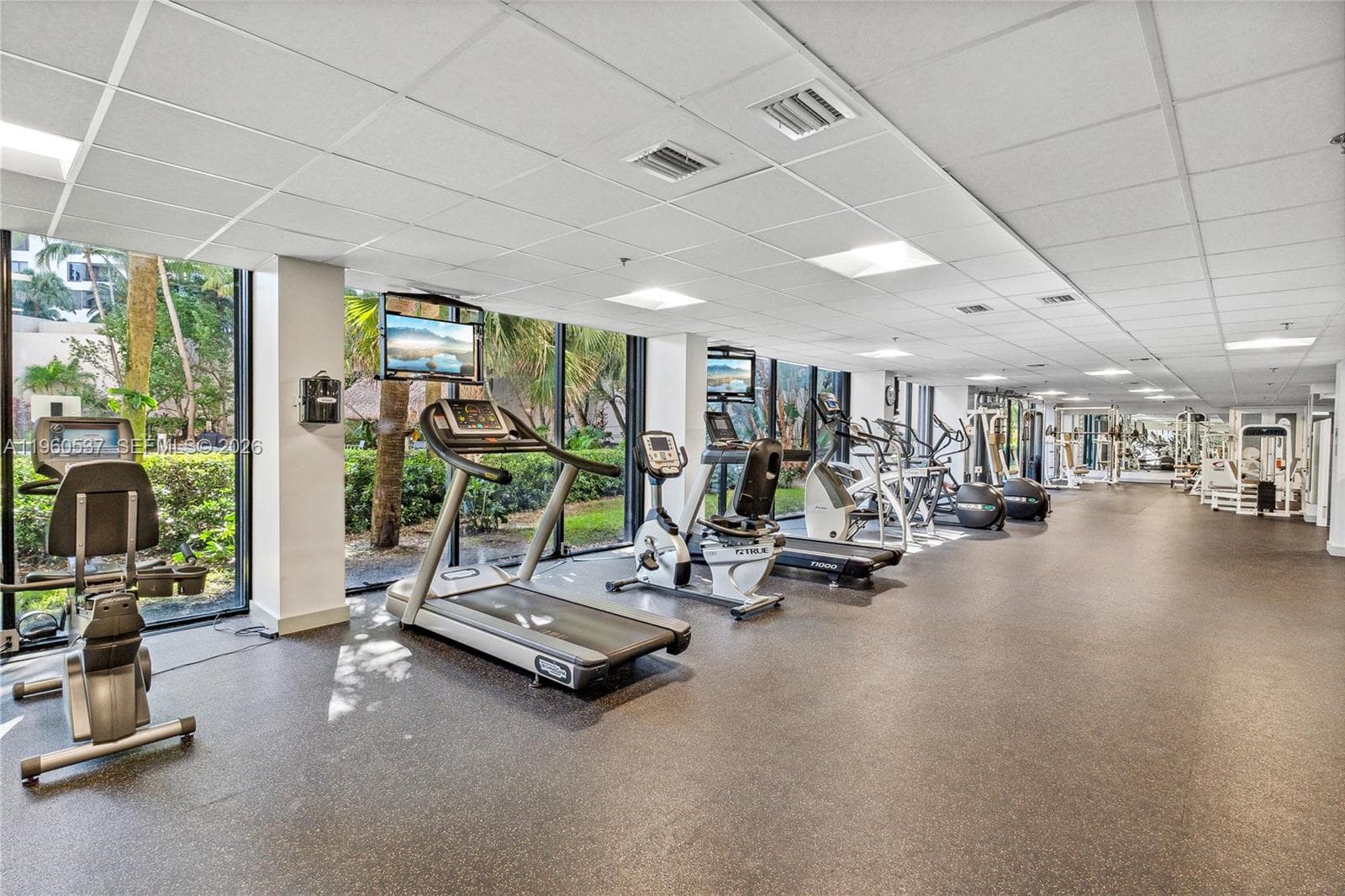 540 Brickell Key Dr # 505, Miami FL 33131 — 23